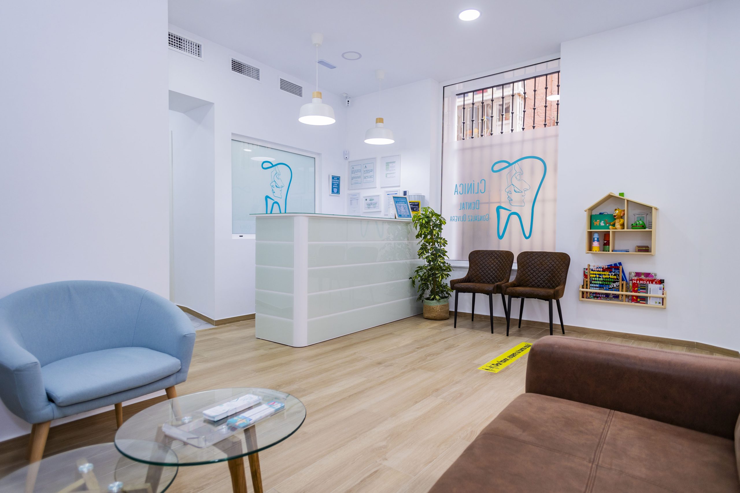 Clínica Dental en Cadiz, España, 28/6/23. Foto_Miguel Gomez